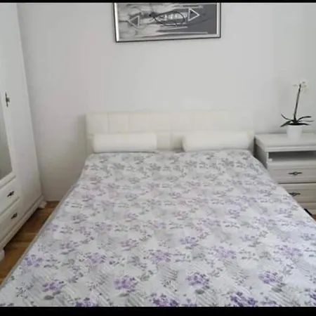 Apartman Alex Apartment *